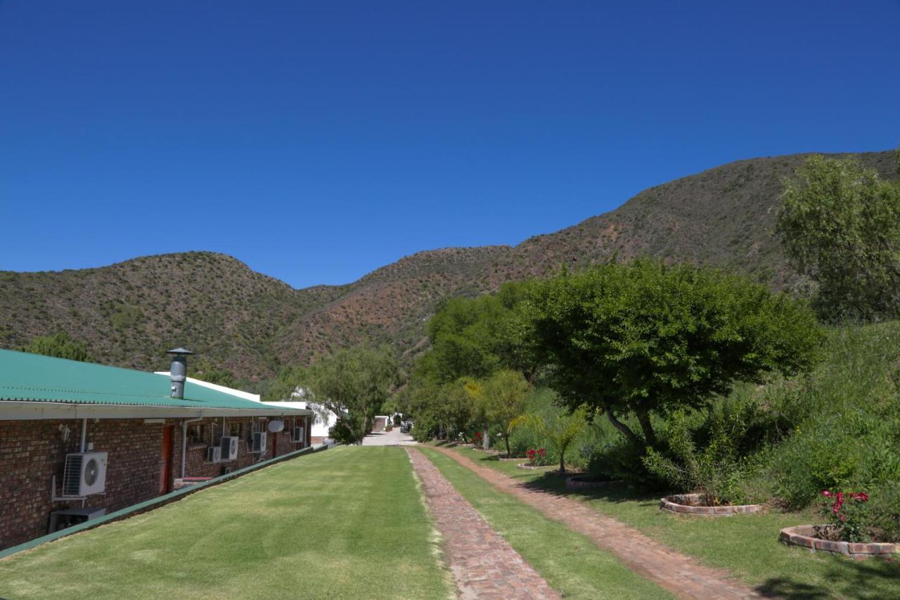 De Oude Meul Country Lodge & Restaurant Oudtshoorn Εξωτερικό φωτογραφία