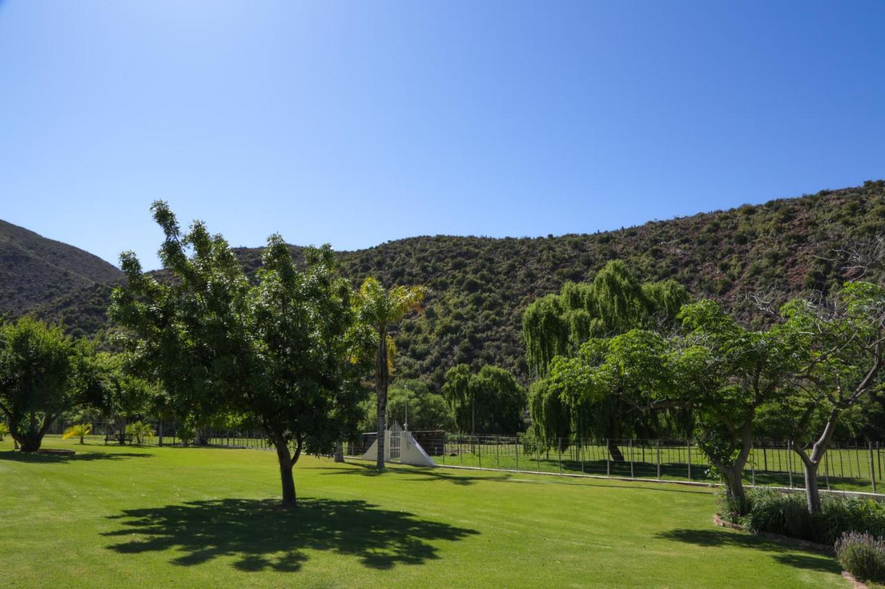 De Oude Meul Country Lodge & Restaurant Oudtshoorn Εξωτερικό φωτογραφία